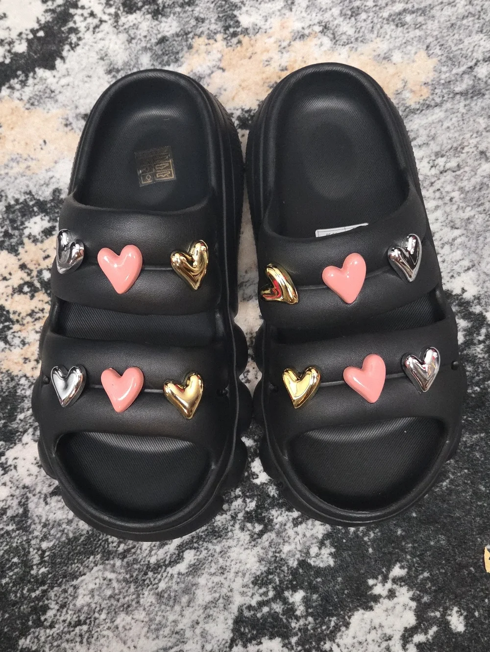 Black Chunky Heart Charm Slide Sandals EU 39-40